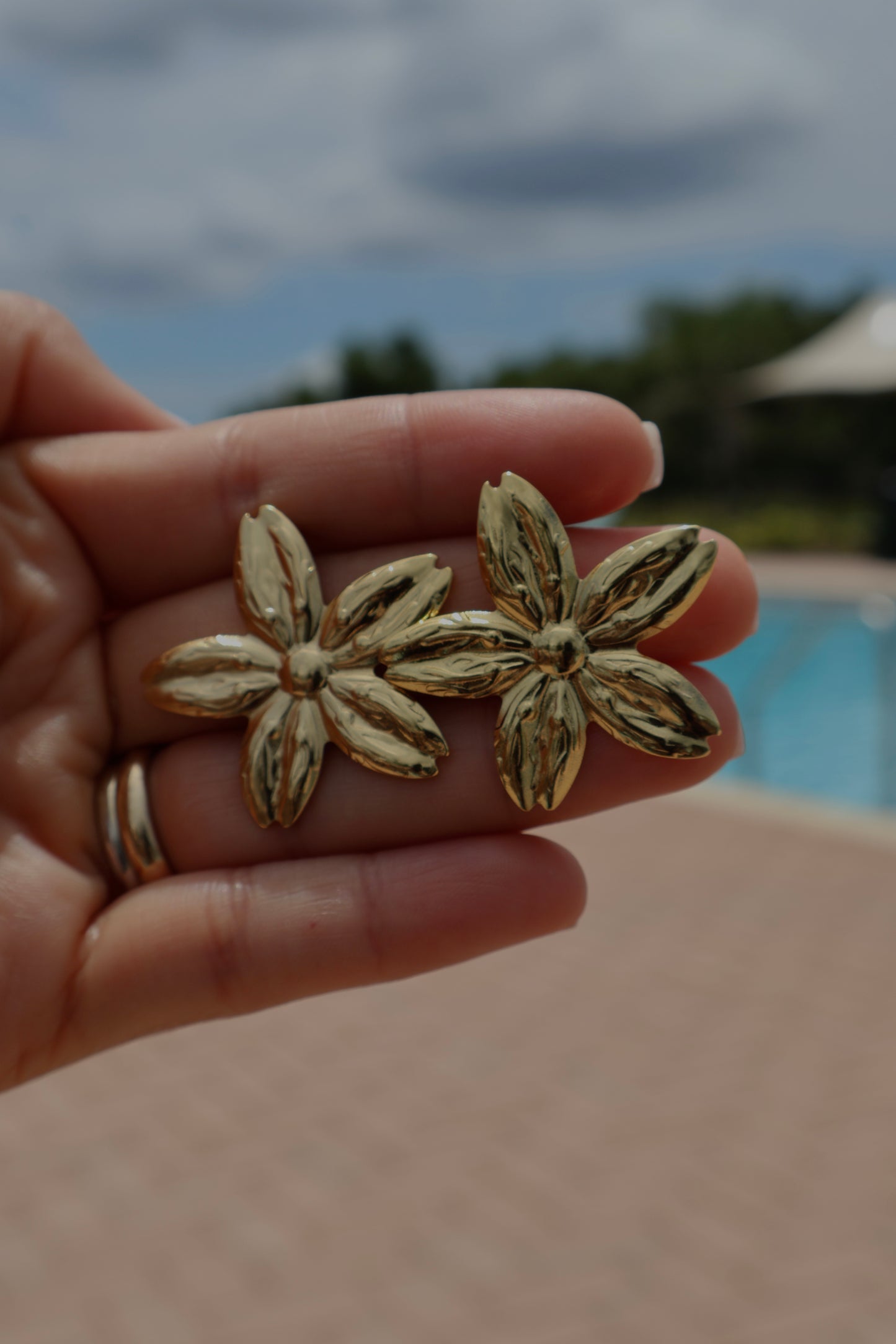 Dahlia Earrings